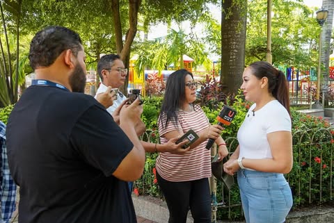 Alcaldesa de Balao informa sobre emergencias y coordina acciones para familias afectadas